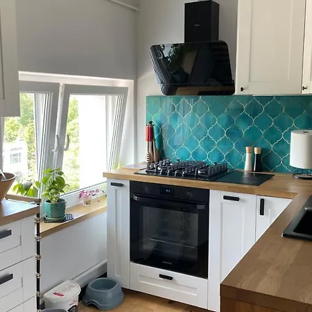 W Centrum Gdyni 80m2 *